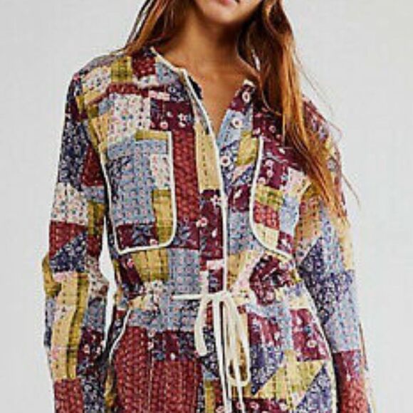 NEW FREE PEOPLE ROADS FOREVER SHORTALLS PATCHWORK  ROMPER IN COTTAGE QUILT - Picture 2 of 7